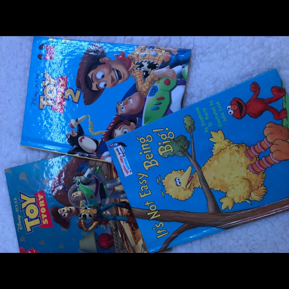 Kid book bundle🏷 - Picture 5 of 5
